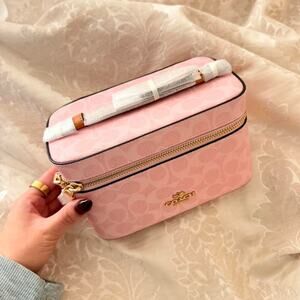 Coach cosmetic case in signature